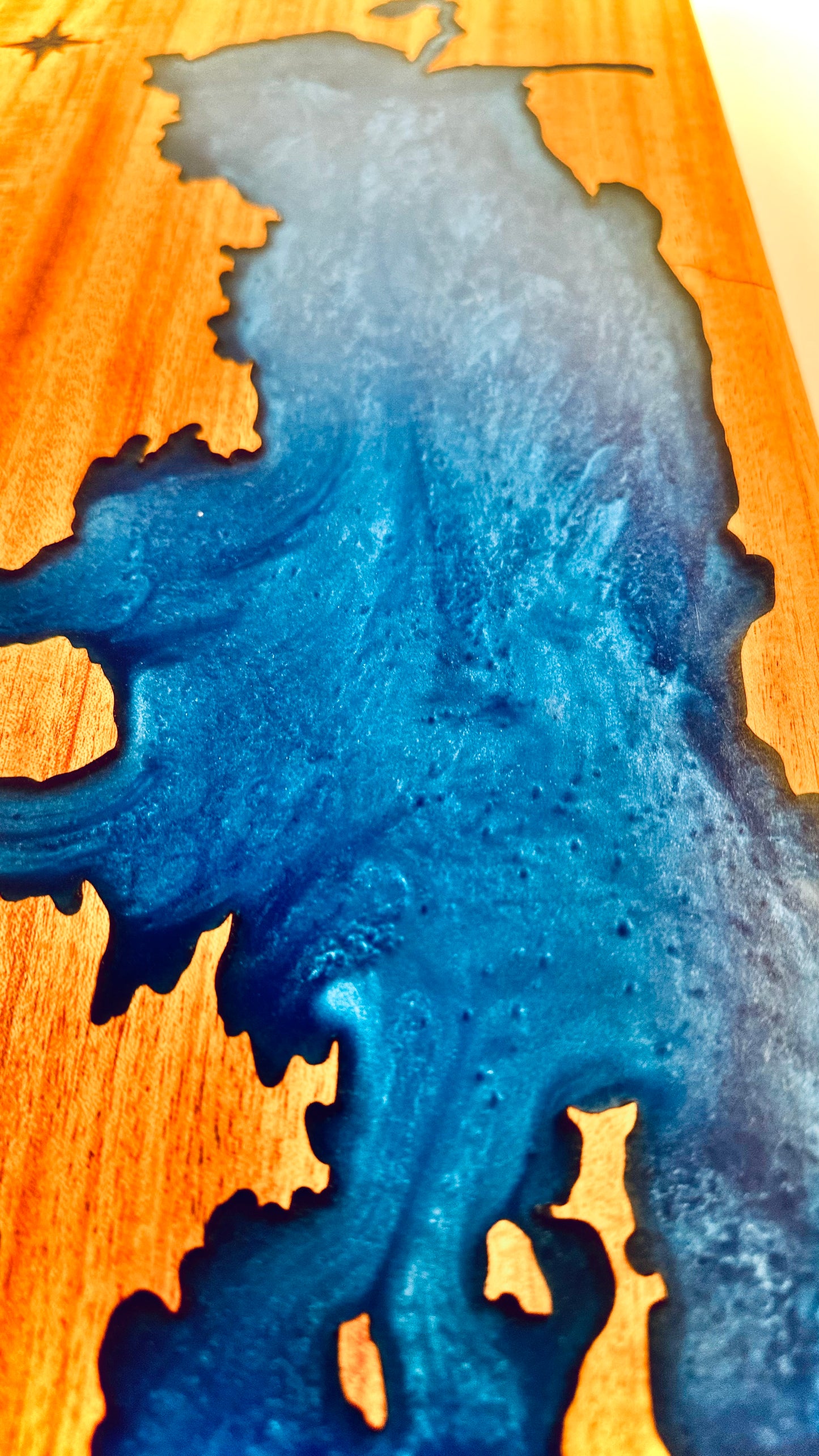 FLATHEAD LAKE Serving Board Cobalt Blue